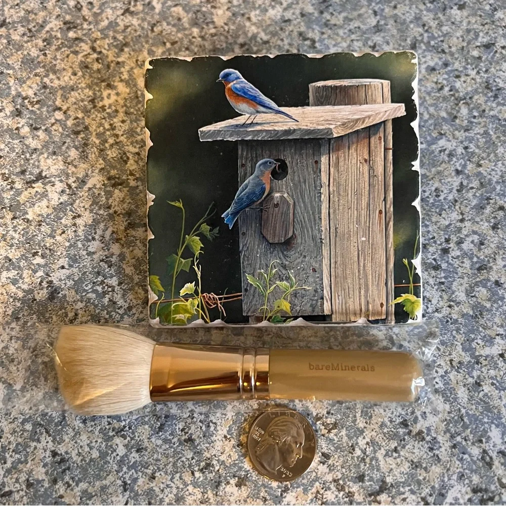 bareMinerals Beige w/ Gold Seal Angled Face Brush Cream Bristles Bare Es…